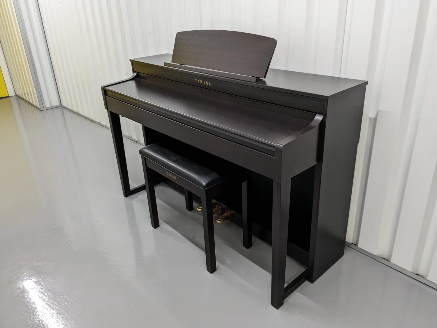 YAMAHA CLAVINOVA CLP 430 ROSEWOOD