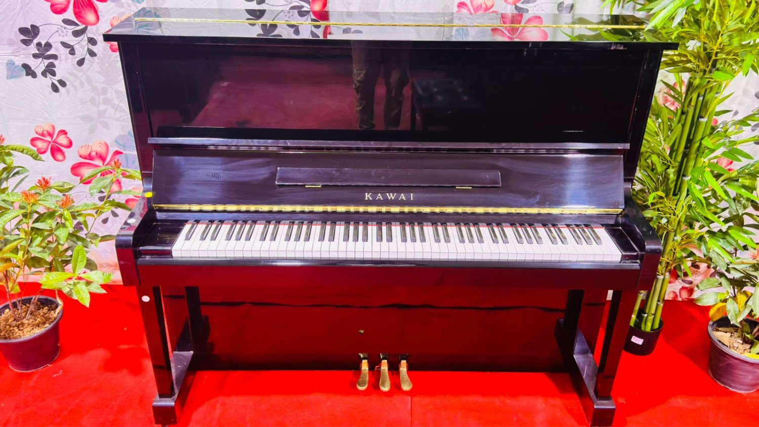Kawai BS10 Black Upright Piano | Used Pianos Dubai