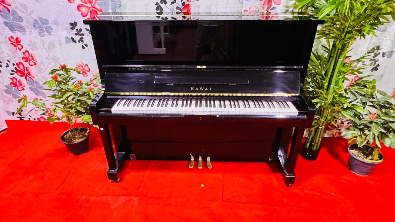 Kawai NS15 Black Upright Piano – Made in Japan | Used Pianos Dubai