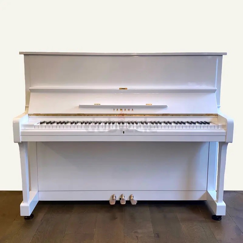 White Yamaha U1 Upright Piano | 3 Years Warranty | Free Delivery | 2 Tunings | Used Pianos Dubai