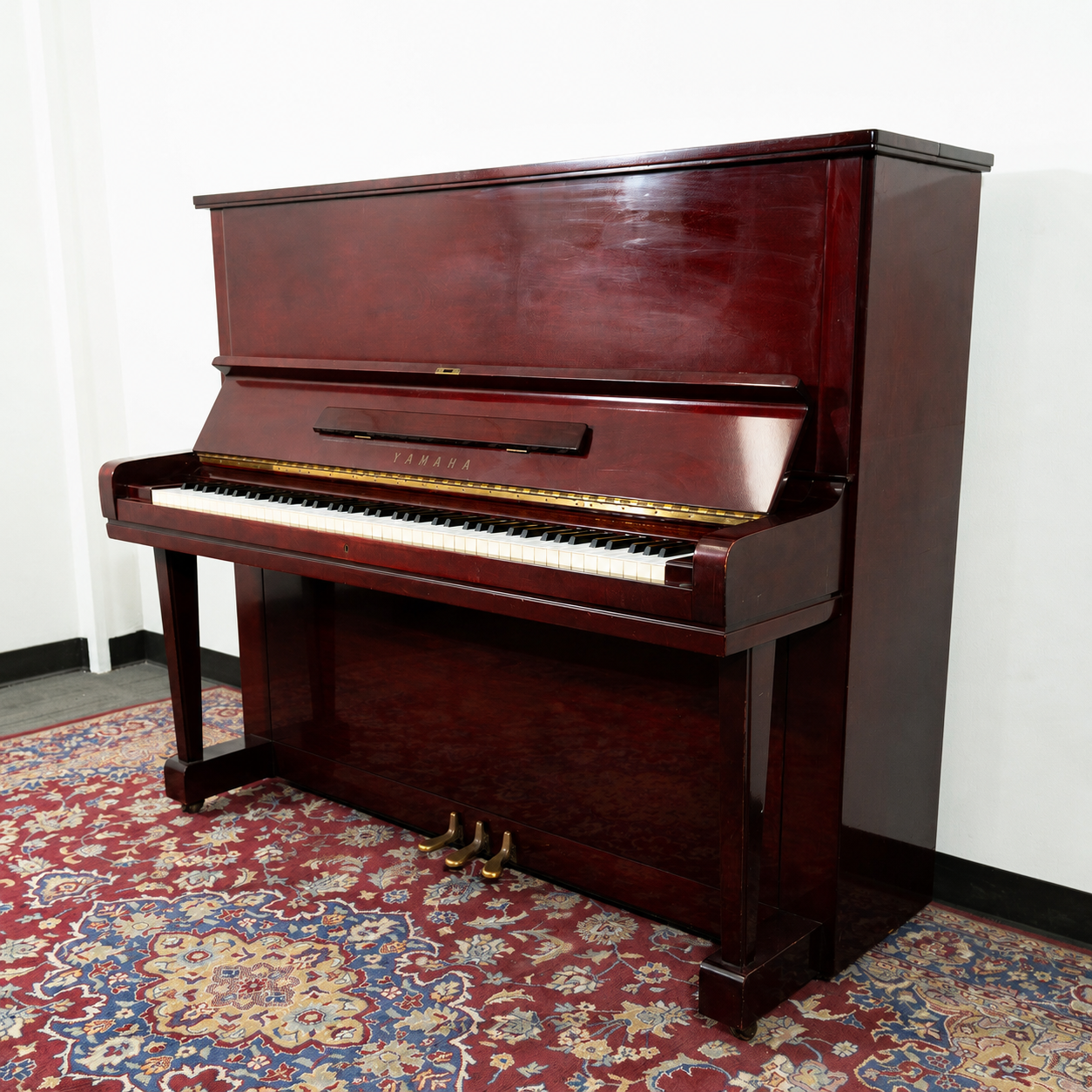 Yamaha U3 Mahogany Upright Piano | Premium Piano Dubai | Used Pianos Dubai