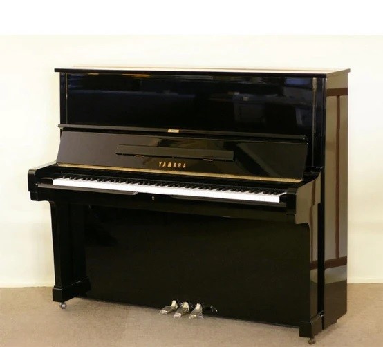 Yamaha U2H Upright Piano - Professional 131cm Polish Ebony (Made in Japan) | Used Pianos Dubai